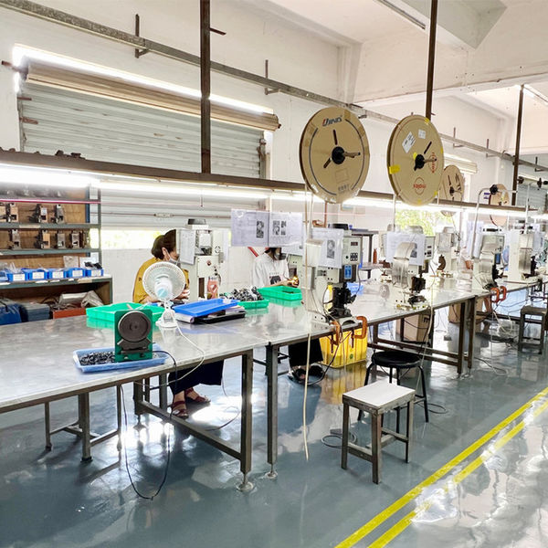 Shenzhen Zhongtu Automation Technology Co., Ltd. производственная линия производителя